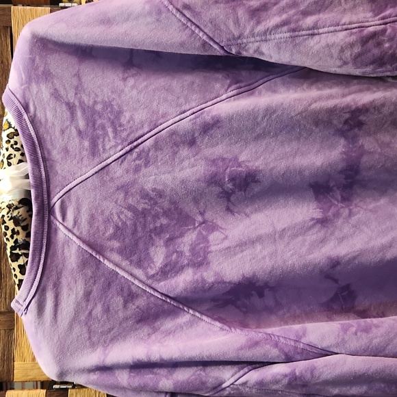 NWT! Tiedye purple sweatshirt - Picture 6 of 7